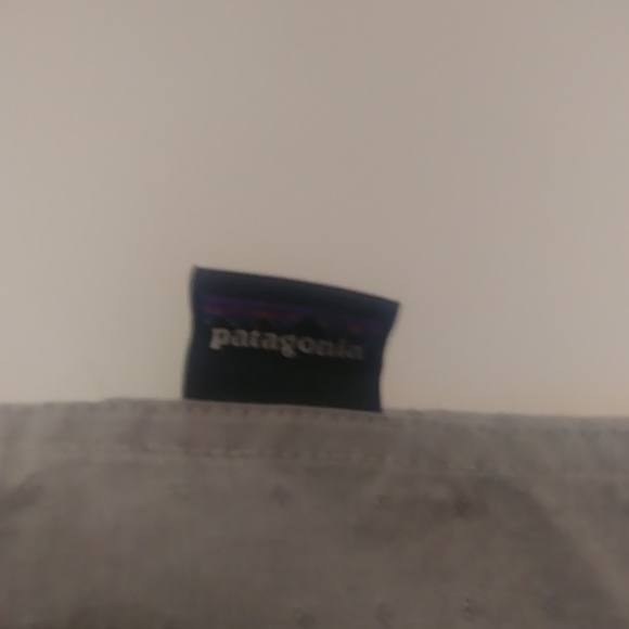 Mens Patagonia short sleeve button up - Picture 3 of 3